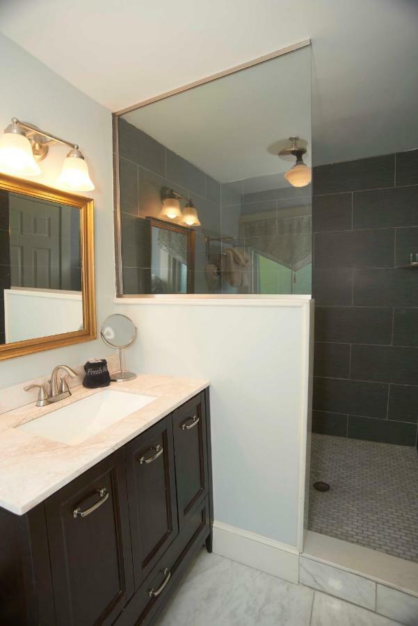 Bellevue Manor 3* Newport